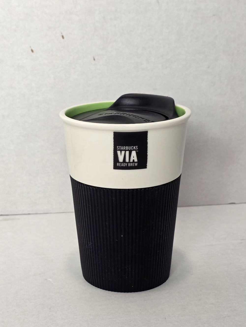 Starbucks Bone China Silicone Grip 8 OZ Tumbler-Cup & Cover 2011 VIA Ready Brew